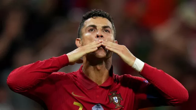 Tahan Imbang Prancis, Ronaldo Pecundangi Rekor Legenda Jerman - GenPI.co