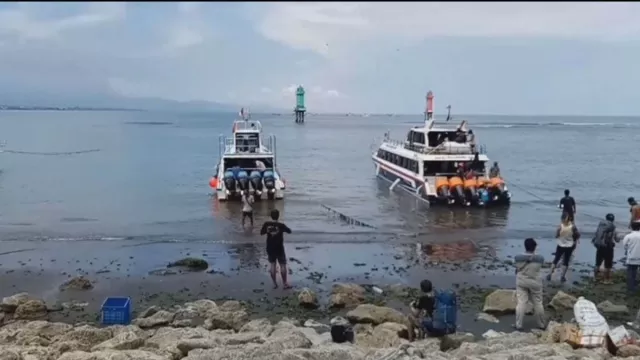 Kapal Tenggelam di Selat Bali, 14 Penumpang Masih Dalam Pencarian - GenPI.co