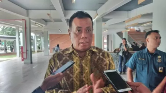 Polemik Rektor UI Ari Kuncoro Bikin Gaduh, Pengamat Sebut Jebakan - GenPI.co