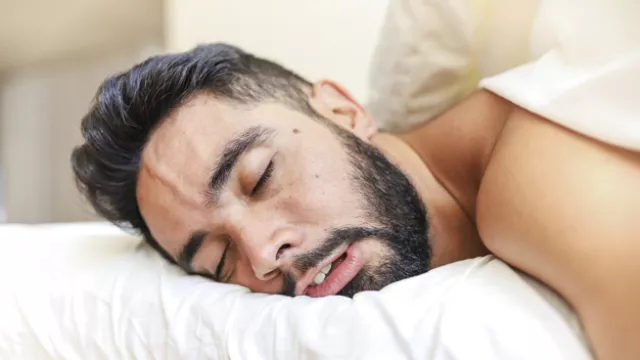 Kebiasaan Ngiler saat Tidur Ternyata Baik untuk Kesehatan - GenPI.co