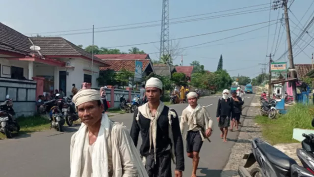 Warga Badui Malam Ini Jalani Ritual Seba, Bisa Dihadiri Wisatawan - GenPI.co