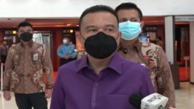 Pesan Dasco ke Polisi, Tindak Pelaku Penimbun Obat Pasien Covid - GenPI.co