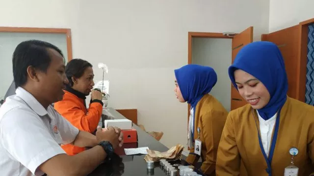 3 Pilar Ekonomi Syariah dan Peran Perempuan di dalamnya - GenPI.co