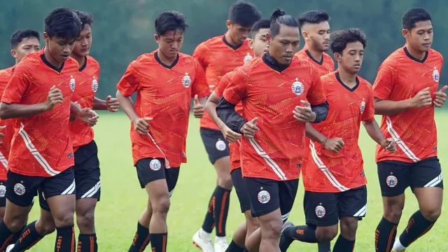 Persija Genjot Fisik Jelang Kick Off Liga 1 Indonesia - GenPI.co