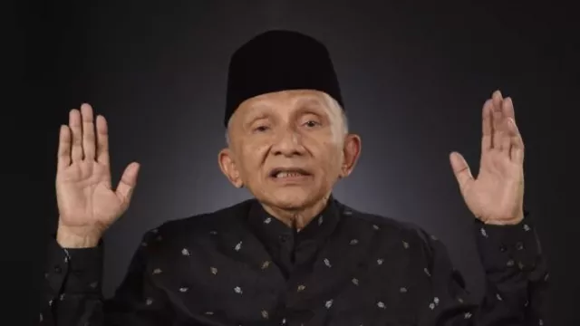 Pengamat Bongkar Motif Besar Amien Rais Kritik Jokowi, Duh! - GenPI.co