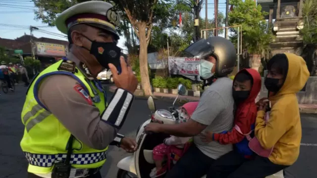 Masuk ke Denpasar Bali Makin Ketat, Satgas Tambah Pos Penyekatan - GenPI.co