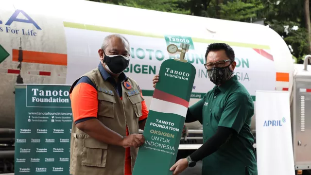 Indonesia Terima 500 Ton Oksigen Cair dari Tanoto Foundation - GenPI.co