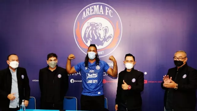 HUT Arema FC ke-34, Semangat Menggalang Solidaritas - GenPI.co