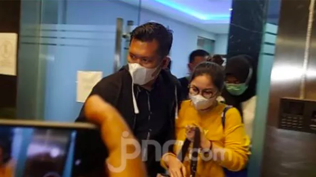 Heboh Kasus Dokter Lois, DPR: Tuntaskan Secara Transparan! - GenPI.co Heboh Kasus Dokter Lois, DPR: Tuntaskan Secara Transparan! - GenPI.co