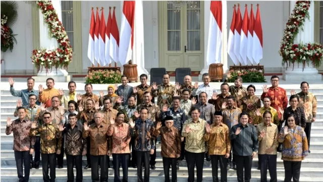 Pengamat Desak Menteri Jokowi Mundur dari Jabatan Sebelum Nyapres - GenPI.co