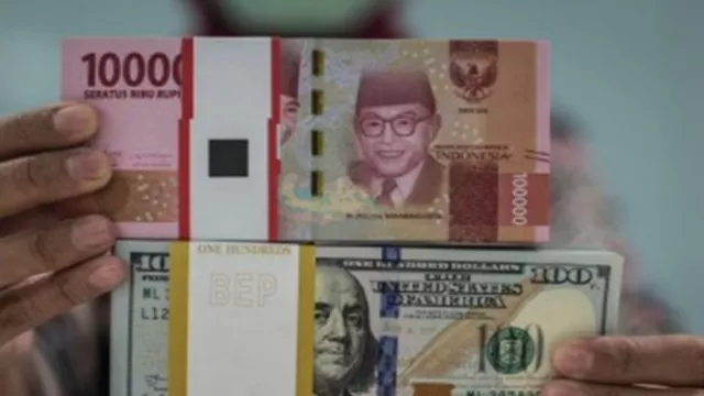 AS Borong Pakaian & Aksesori RI, Kurs Rupiah/USD Mantap Banget - GenPI.co