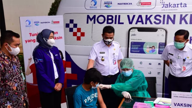 Gandeng Pemprov DKI, Danone Indonesia Gelar Vaksinasi Keliling - GenPI.co