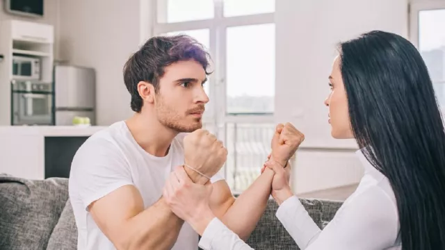 4 Cara Menghindari Perceraian Setelah Bertengkar Hebat - GenPI.co