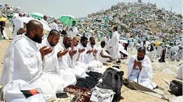 Jangan Terlewat, Ketahui Niat dan Pahala Puasa Arafah - GenPI.co Jangan Terlewat, Ketahui Niat dan Pahala Puasa Arafah - GenPI.co