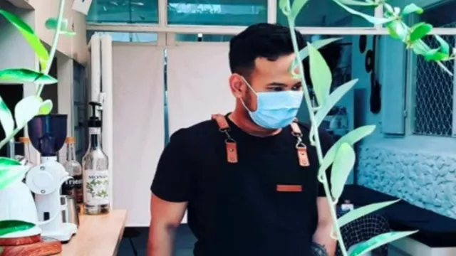 Kegigihan Ray, Pelaut yang Jalankan Bisnis di Tengah Pandemi - GenPI.co Kegigihan Ray, Pelaut yang Jalankan Bisnis di Tengah Pandemi - GenPI.co