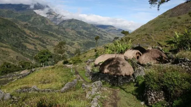 Pesona Keindahan Lembah Baliem Papua, Bikin Ketagihan! - GenPI.co
