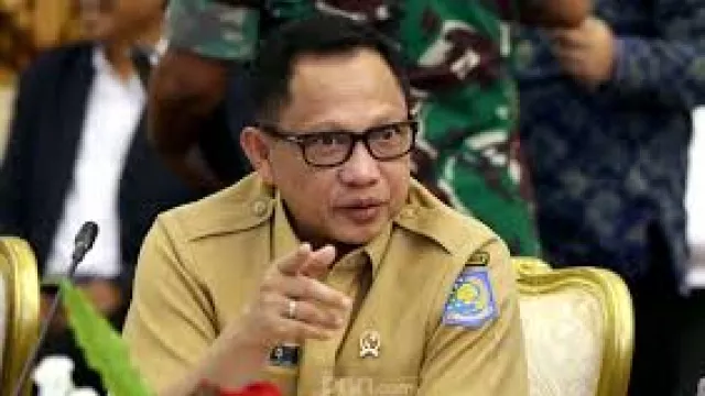 Tito Karnavian Keluarkan Perintah Tegas, Semua Pemda Wajib Patuh - GenPI.co