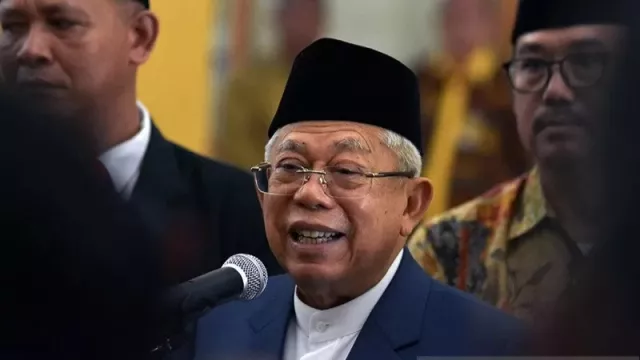 Wapres Maruf Amin Salat Idulfitri di Masjid Istiqlal Jakarta - GenPI.co