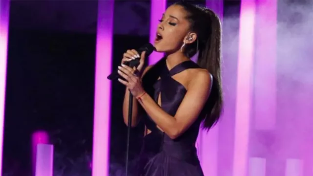 Buat Kamu yang Ogah Divaksin, Simak Nih Pesan Ariana Grande! - GenPI.co