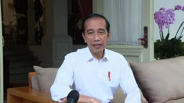Presiden Jokowi Sentil BUMN : Maaf, Terlalu Enak Sekali - GenPI.co
