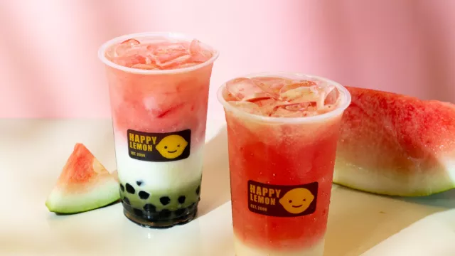 Menu Kreasi Semangka yang Segar dan Sehat dari Happy Lemon - GenPI.co Menu Kreasi Semangka yang Segar dan Sehat dari Happy Lemon - GenPI.co