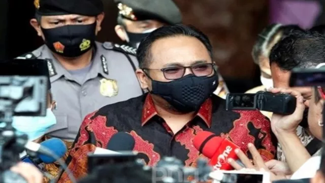 Polemik Ucapan Menag Yaqut, Posisinya Aman di Tangan Jokowi - GenPI.co