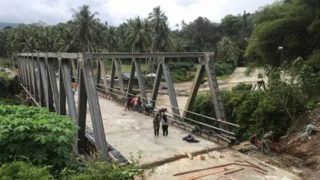Selesai Dibangun, Jembatan Rp 12 Miliar di Aceh Retak-retak - GenPI.co