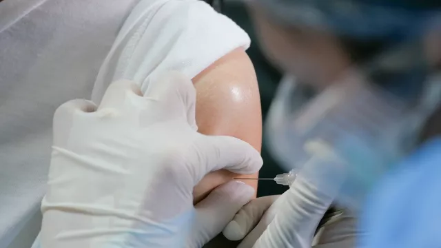 Sejumlah Negara Setop Vaksin Moderna, Kemenkes Buka Suara - GenPI.co
