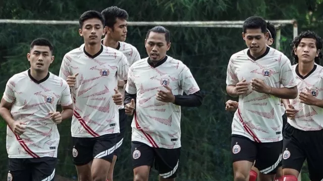 Pelatih Cari Siasat, Kondisi Fisik Pemain Persija Jakarta Menurun - GenPI.co