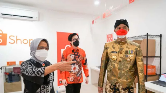 Ganjar Ajak Shopee, UMKM di Jateng Diharap Tak Hanya Go Digital - GenPI.co