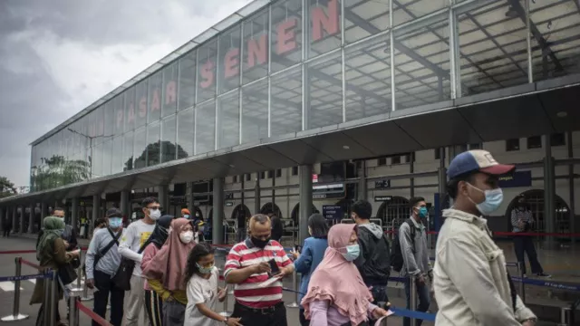 Catat! Dokumen Ini Jadi Syarat Wajib Naik Kereta Api, Simaklah - GenPI.co