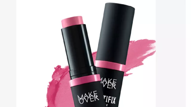 Pipi Merona & Tahan Lama, Pakai Make Over Multifix Matte Blusher - GenPI.co