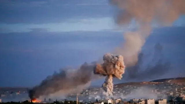 Serangan Udara di Suriah Menewaskan Penasihat Iran dan Anggota Tim WHO - GenPI.co