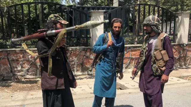 Mujahidin Afghanistan Melawan, 3 Distrik Direbut dari Taliban - GenPI.co