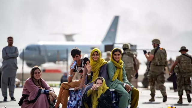 Austria Tegas Tolak Pengungsi Afghanistan, Alasannya Bikin Kaget - GenPI.co