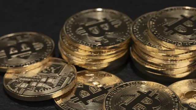 Pasar Aset Kripto Terjun Bebas, Ini Bocoran Gerak Bitcoin - GenPI.co