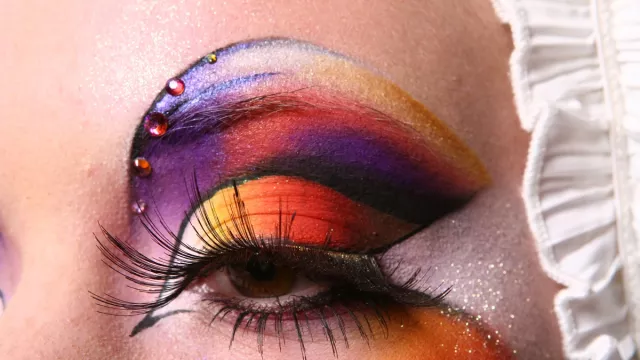 Hati-hati Ladies, 4 Makeup Menor Ini Bisa Bikin Cowok Ngacir, Lo - GenPI.co Hati-hati Ladies, 4 Makeup Menor Ini Bisa Bikin Cowok Ngacir, Lo - GenPI.co