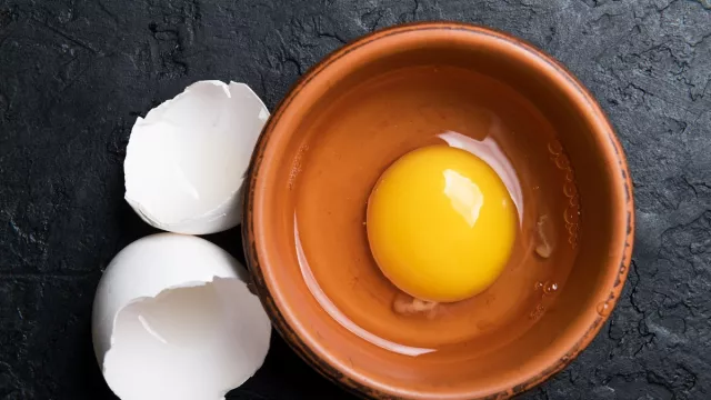 Kocok Putih Telur Ditambah Perasan Lemon, Wanita Pengin Lagi - GenPI.co