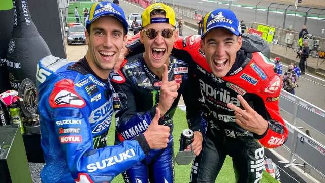 Naik Podium MotoGP Inggris, Espargaro Pecahkan Rekor Aprilia - GenPI.co