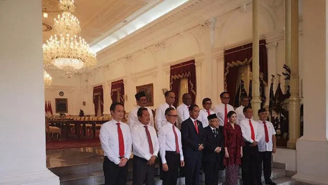 Hore, Wakil Menteri Dapat Pesangon Rp 580 Juta - GenPI.co Hore, Wakil Menteri Dapat Pesangon Rp 580 Juta - GenPI.co