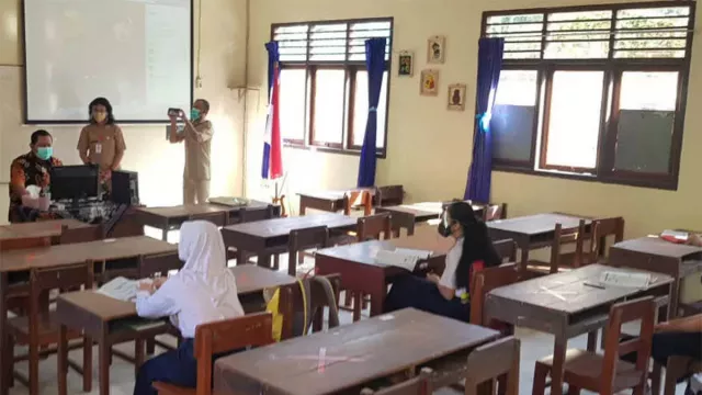 Sekolah di Semarang Mulai PTM, Wali Kota Klaim Lancar - GenPI.co