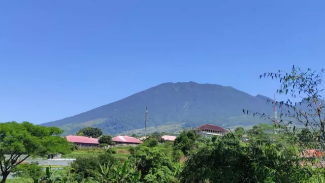 Gawat, Ada Peningkatan Gempa Tektonik Lokal di Gunung Gede, Semua Warga Waspadalah! - GenPI.co