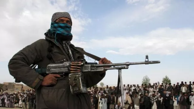 Taliban Lepaskan Tembakan, Anak-anak Bergelimpangan  - GenPI.co