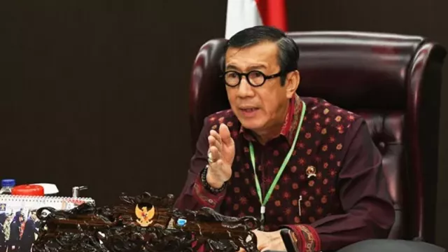 Pak Jokowi, Menteri Yasonna Layak Diganti - GenPI.co