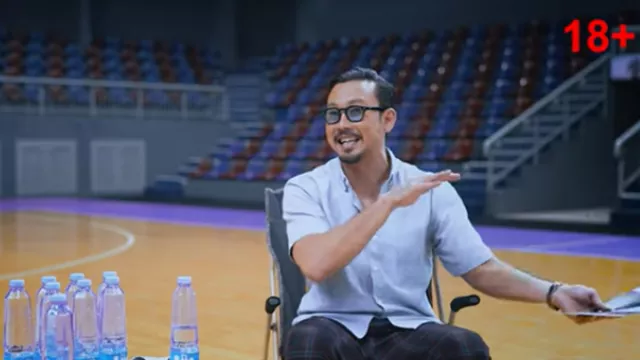 Denny Sumargo Hebohkan New York, Bule Sampai Minggir - GenPI.co Denny Sumargo Hebohkan New York, Bule Sampai Minggir - GenPI.co