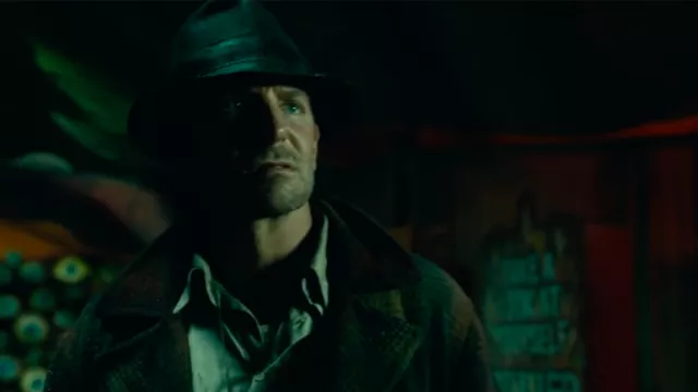 Dibintangi Bradley Cooper, Trailer Nightmare Alley Bikin Tegang! - GenPI.co