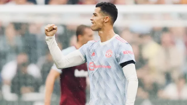 Man United Come Back, Ronaldo Lagi-lagi Pecahkan Rekor Gila - GenPI.co
