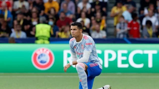Raih Posisi 6 di Ballon d'Or 2021, Ronaldo Ukir Sejarah Memalukan - GenPI.co