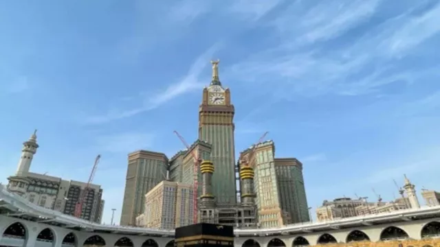 Jemaah Umrah Vaksin Sinovac Sudah Bisa Berangkat, Ini Syaratnya! - GenPI.co