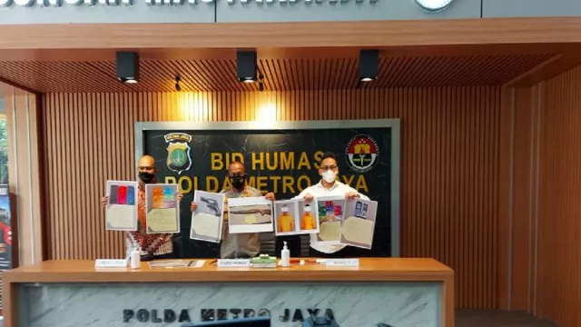 Kuli Bangunan Bobol Rekening Nasabah BTPN Senilai Rp 2 Miliar - GenPI.co